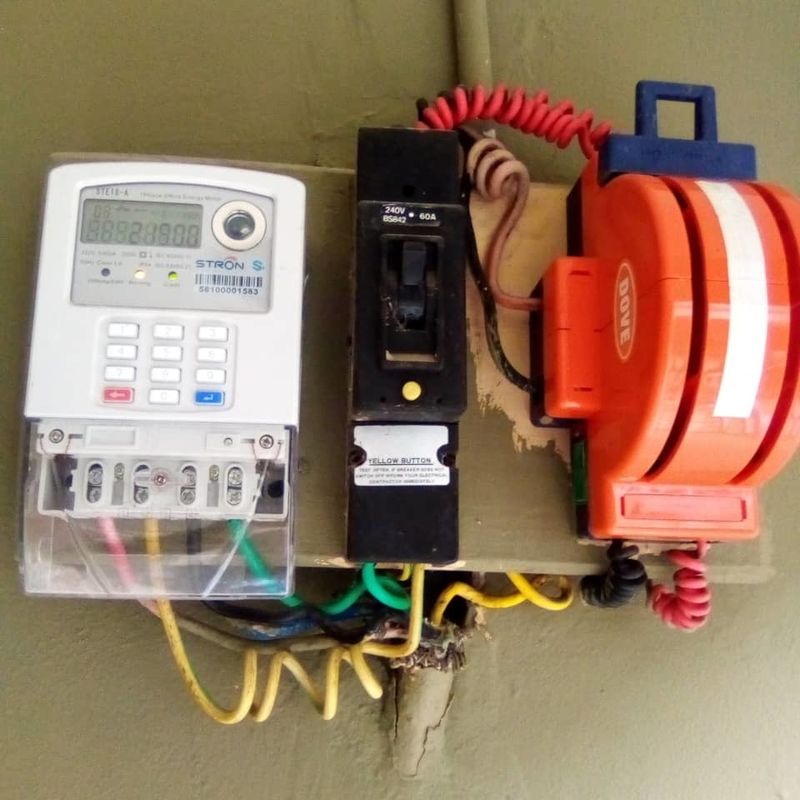 দীর্ঘস্থায়ী এবং দীর্ঘস্থায়ী পরীক্ষার জন্য এসটিএস স্ট্যান্ডার্ড প্রোটোকল সহ 50Hz ফ্রিকোয়েন্সি বৈদ্যুতিক মিটার পরীক্ষার সরঞ্জাম